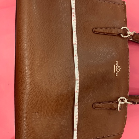 coach purse - Picture 3 of 5